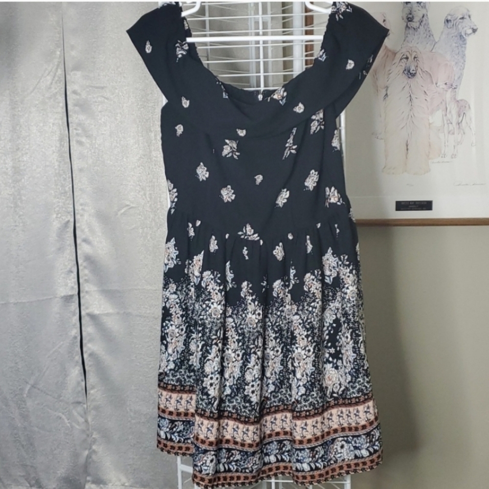Abercrombie and Fitch Off Shoulder Boho Floral Dress Womans Size Large